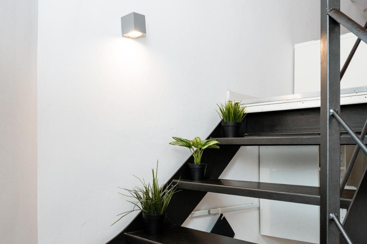 Stagabin Little Loft Near Porta Susa Station And Subway Turin Exterior photo